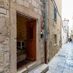 Historical Old Town Apartments
